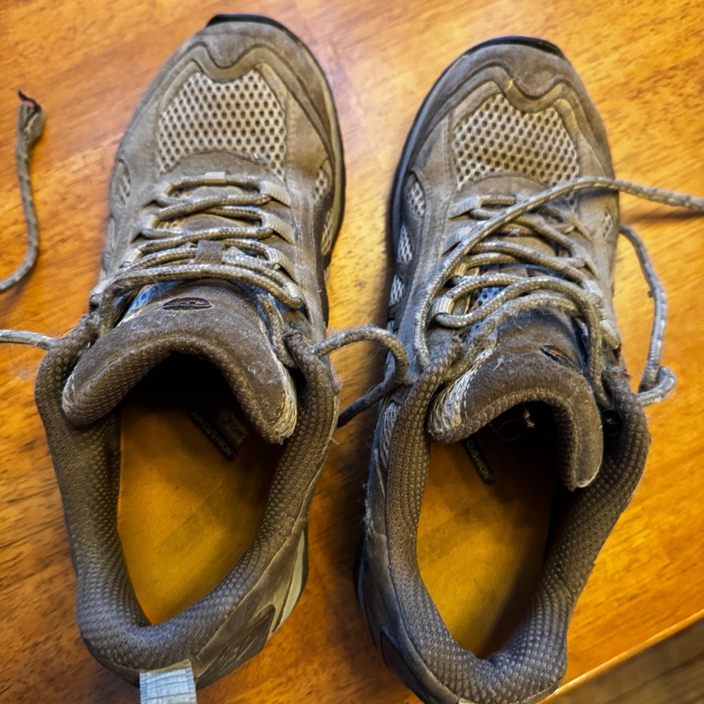 Merrell gray 81/2